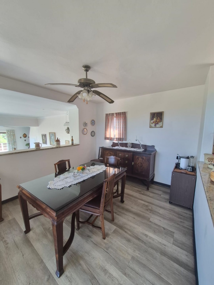 5 Bedroom Property for Sale in Blue Bend Eastern Cape